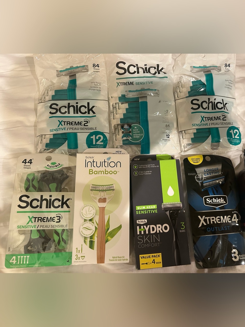 Huge Men’s Razor Bundle 45+ Schick Disposable Razors